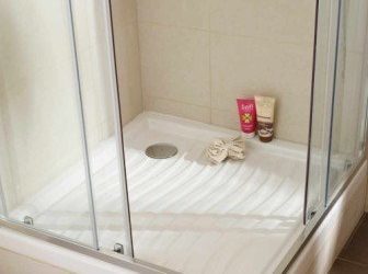 Remplacer sa baignoire par une douche : est-ce une bonne idée ?