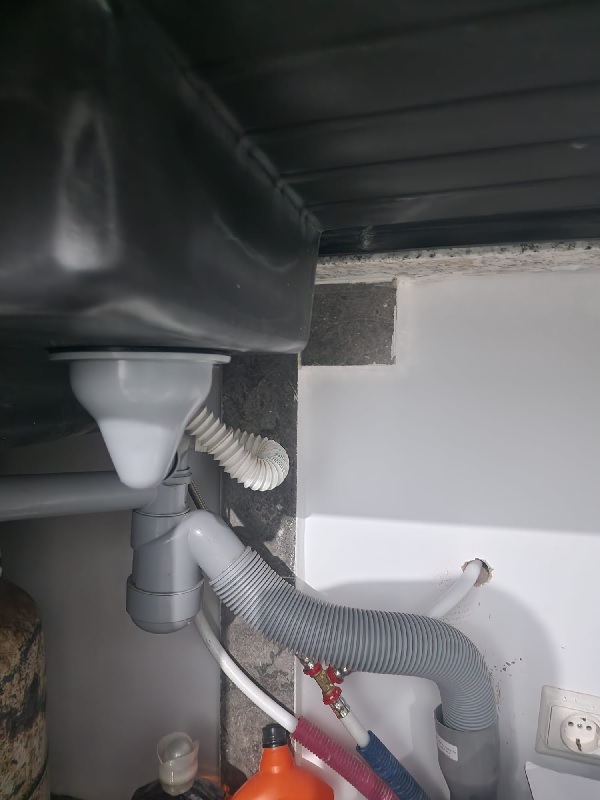 Plombier Paris 18;, recherche fuite d'eau
