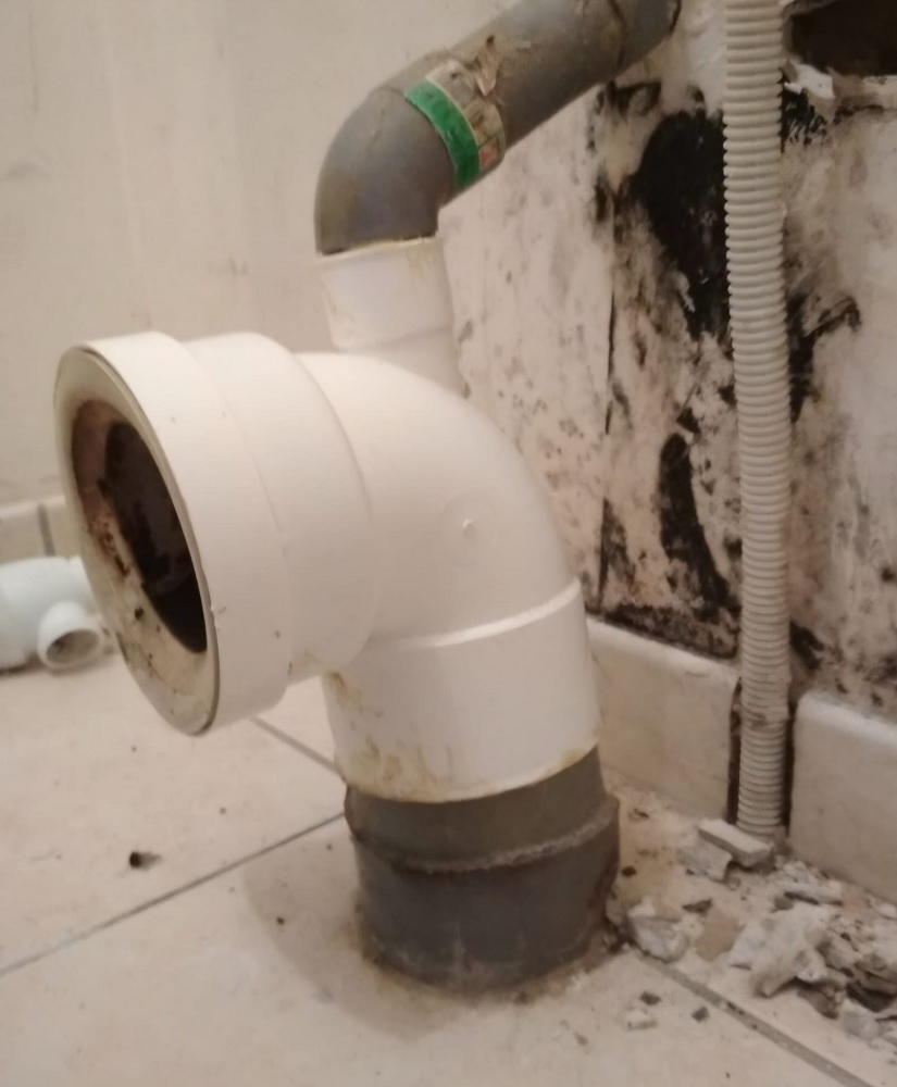 Plombier Paris 10, Débouchage WC