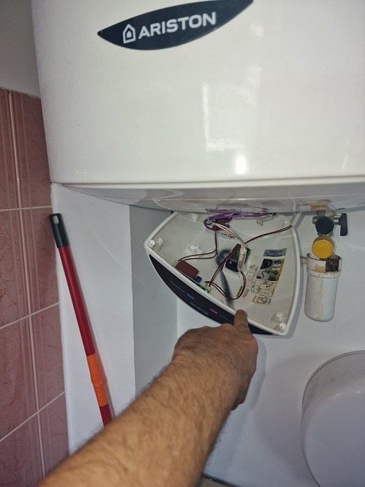 Dépannage chauffe-eau à Créteil