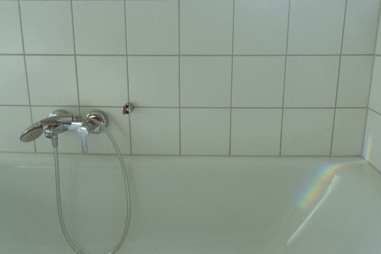 Une infiltration qui cachait un plancher fissuré